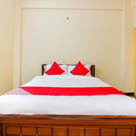 Hotel O Sai Residency Near Sr Nagar Metro Station Hyderabad Exterior photo